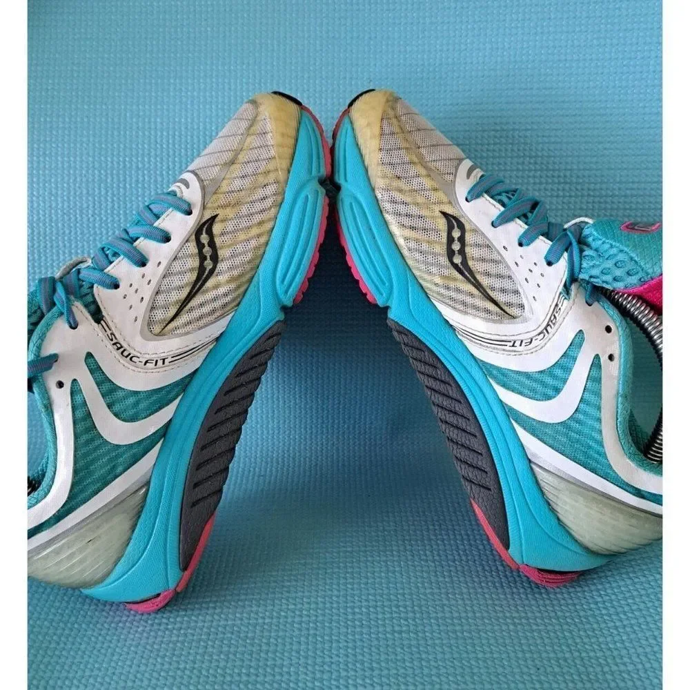 Saucony Cortana 3 Running Shoes White Blue‎ Pink Women’s Size 7.5